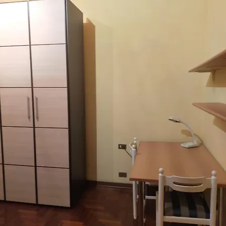 公寓 Appartamento Varese *
